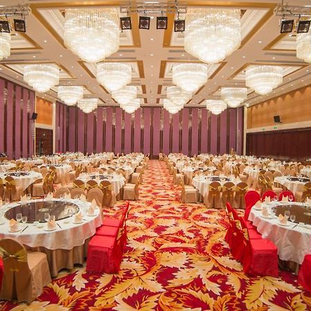 Longyatt Hotel Foshan Exterior photo